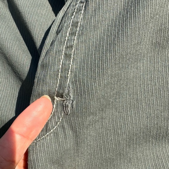 VINTAGE GREEN CARGO SHORTS Loose Fit Lightweight Multi-pocket Size-14 - Picture 5 of 10